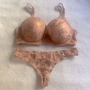 Dream Angels 34DD Bra and Thong